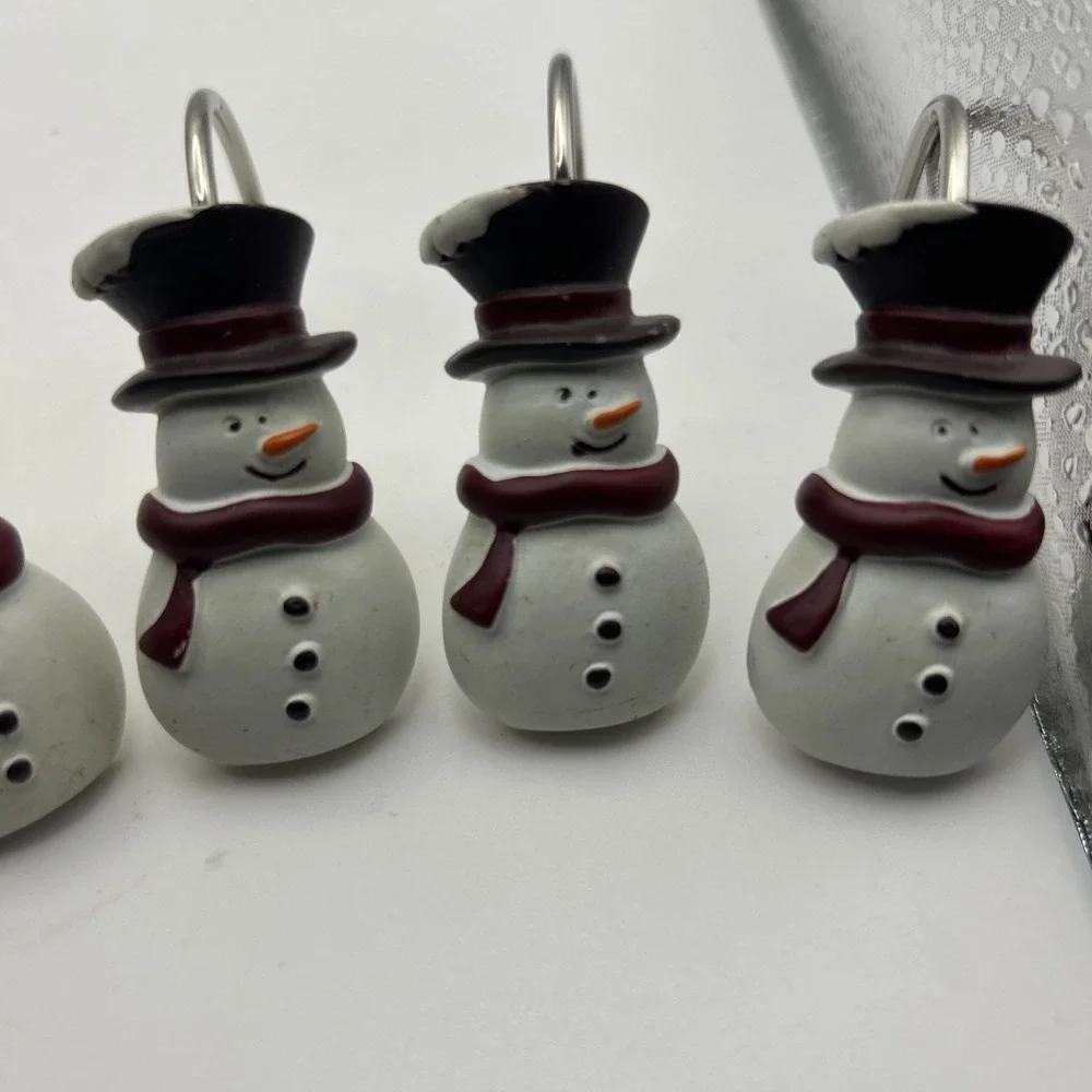Snowman Shower Hooks Winter Christmas Lot Of 12 Hooks 6 Green Cap& 6 Red top-hat